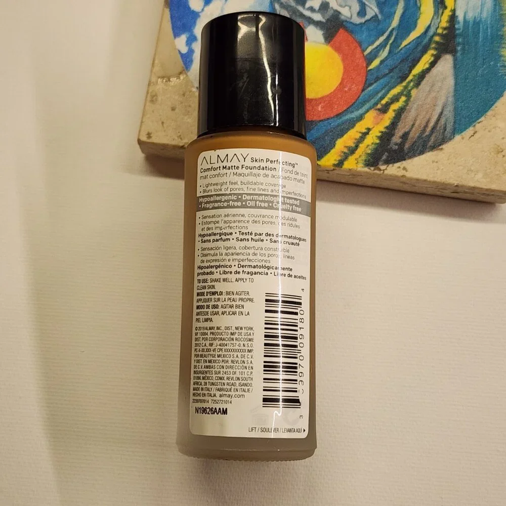 Almay Skin Perfecting Comfort Matte Foundation - 230 Warm Caramel